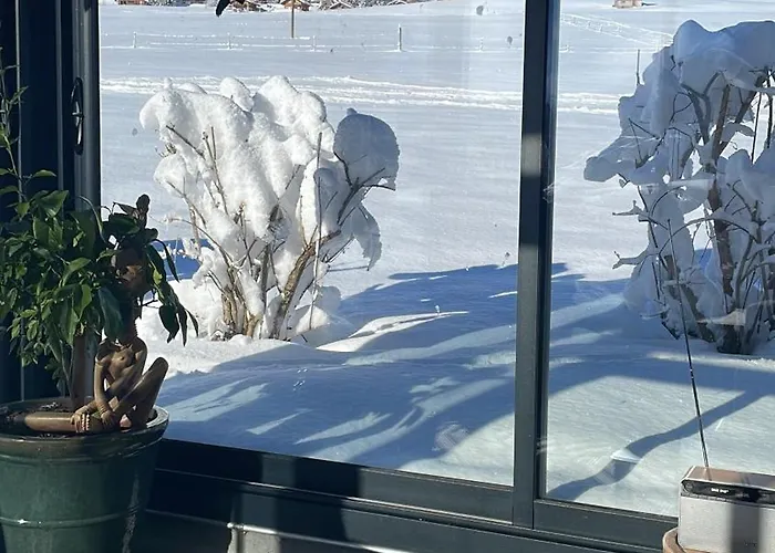 Dans Un Avec Jardin Privatif * Leysin