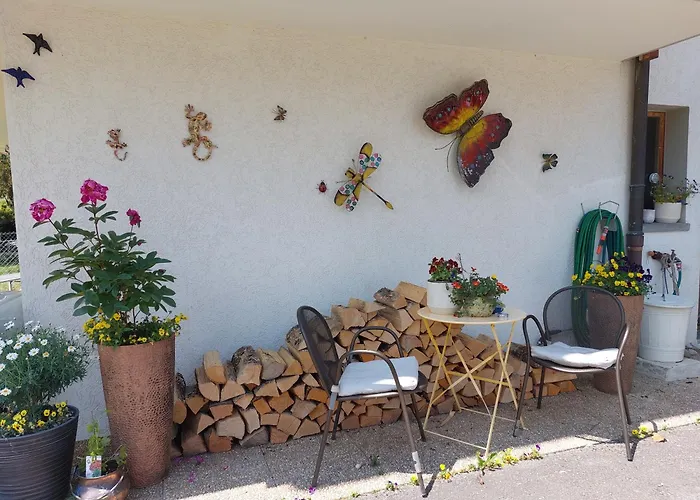 Dans Un Avec Jardin Privatif